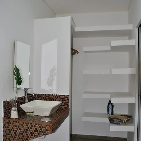 Hotel Hlu Hoteles 3*