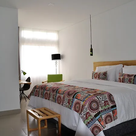 Hotel Hlu Hoteles 3*