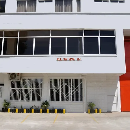 Hlu Hoteles Hotel